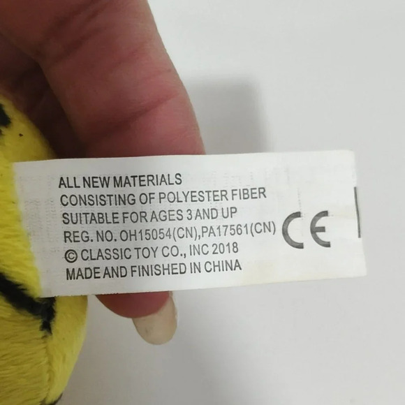 Classic Toy Co Pineapple With Sunglasses Plush Stuffed Animal Ages 3 & Up 6.5 in - Picture 4 of 6